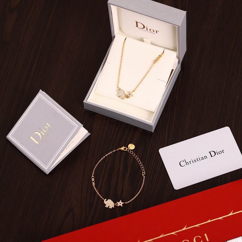 Dior Bracelet 03lyr42